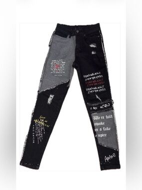 NWOT JK Attire "Half Awake" Graffiti Print High Waist Skinny Jeans
